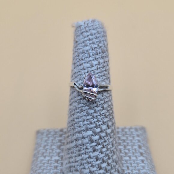 Size 5.75 Sterling Silver Marquise Pink Cubic Zirconia Gem Ring A4757 - Picture 1 of 9